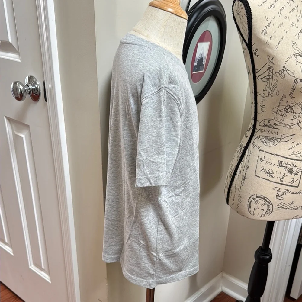 GAP soft gray